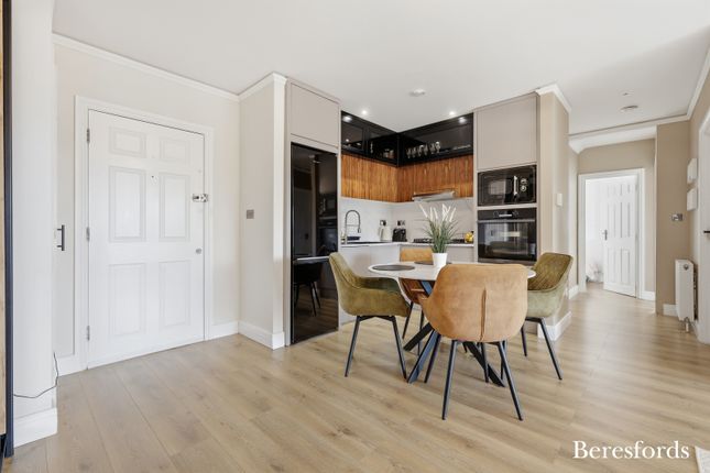 Flat C4, 2A, Douglas Avenue, Romford photo 4