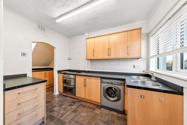 11 Macadam Place, Falkirk photo 4