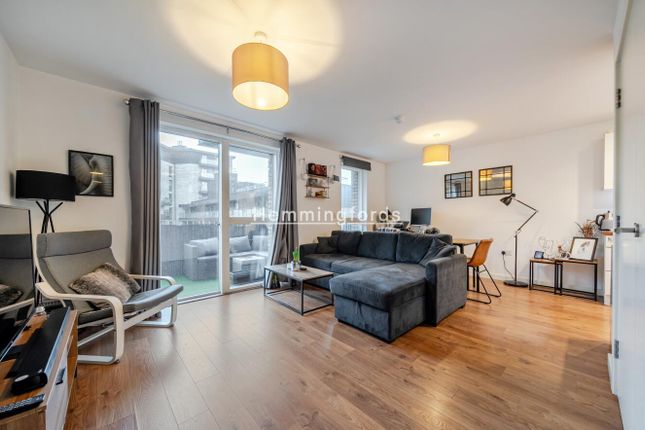 1-bed flat on Flat 1, 45, Bevenden Street, London, £500,000