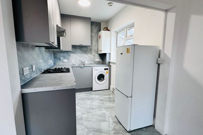 Flat for sale in Claremont Road, Harrow