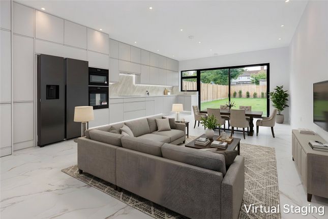 18a, Whitehouse Avenue, Hertfordshire photo 2