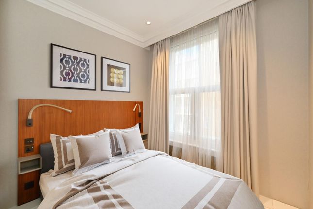 Flat 25, Empire House, Thurloe Place, London photo 4