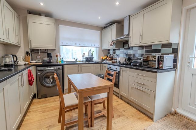 51, Perlethorpe Avenue, Nottingham photo 3