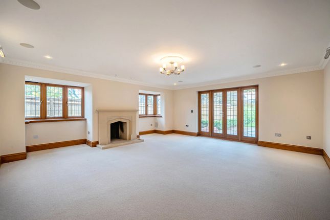 Sheepleas House,, Epsom Road, East Horsley photo 3