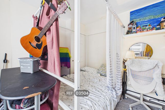 Westbourne Villas, Hove photo 4