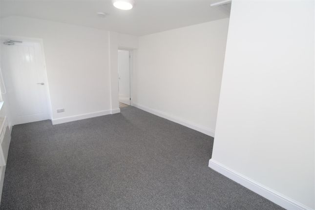 FFR, 14, Splott Road, Cardiff photo 2