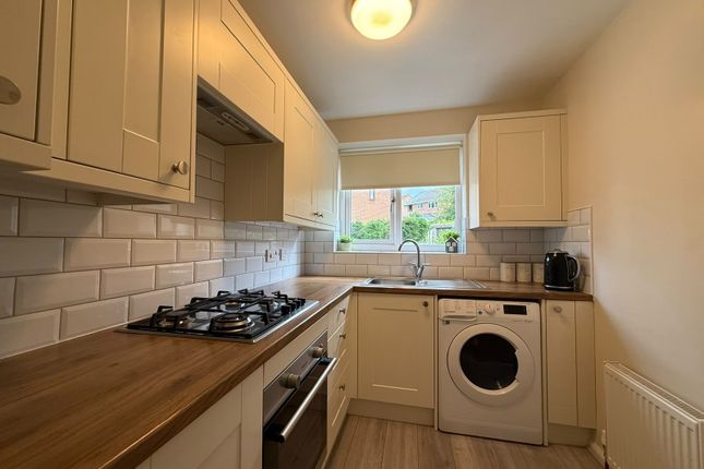 St Helens Close Treeton, Rotherham photo 2