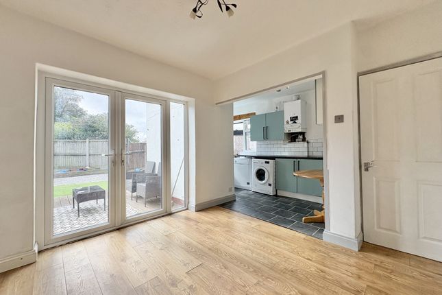 43, Rookwood Avenue, Cleveleys photo 4