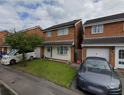 Thumbnail Property to rent in Godwin Road, Stratton, Swindon