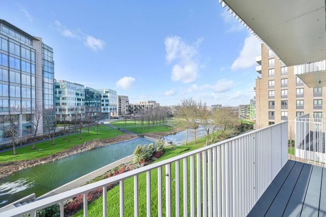 Thumbnail Flat to rent in Regency Heights, Park Royal, London