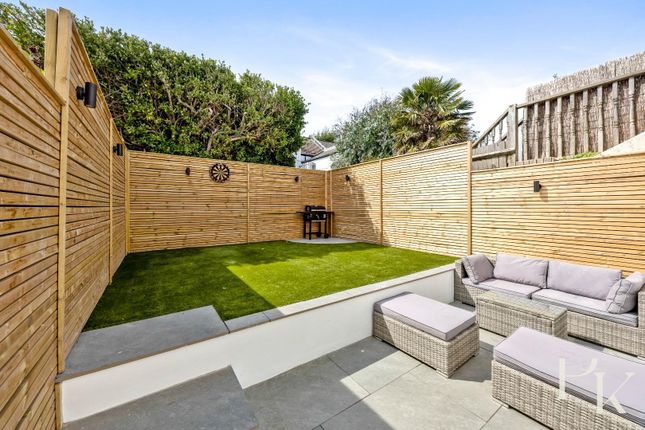 1-bed flat on Westbourne Street, Hove, £350,000