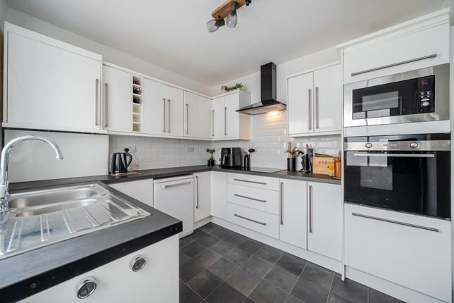 3, Tamar Terrace, Gunnislake photo 2
