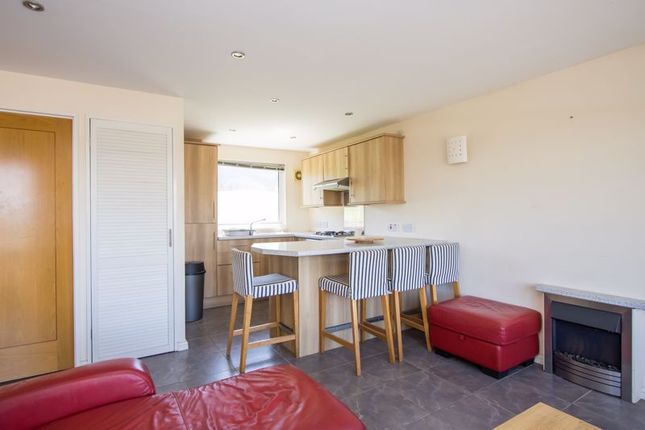 83 Lavernock Point, Fort Road, Penarth photo 4