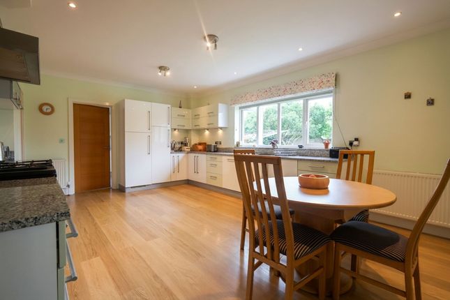 6 Mitchells Yard, Ely photo 4