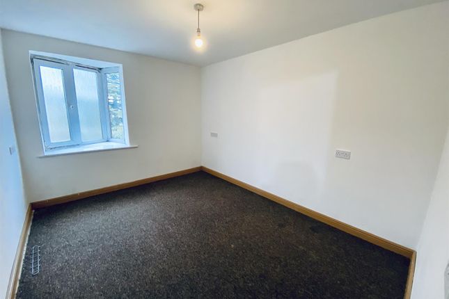 Flat for sale in The Limes, Delaunays Road, Manchester