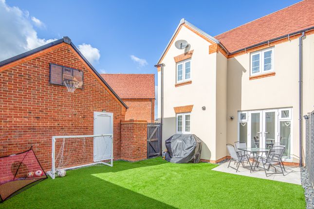 Semi-detached house for sale in Newbury Drive, Bicester