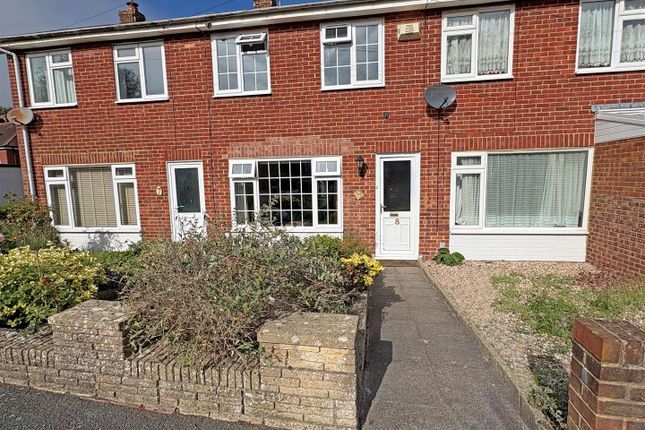 8, Spring Close, Eastbourne photo 3