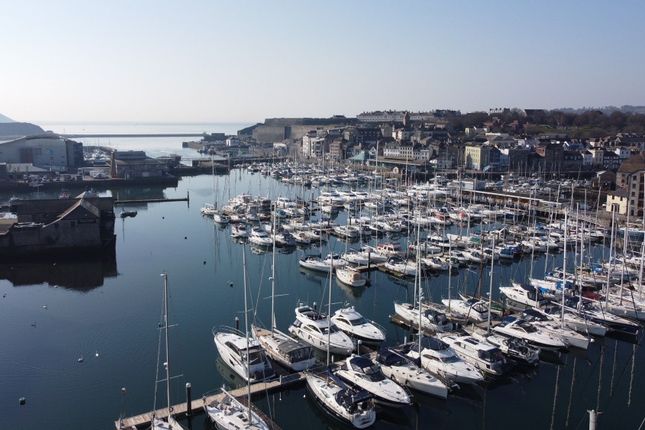 Thumbnail Flat for sale in Flat 4 Harbour Arch Quay, Sutton Harbour, Plymouth.