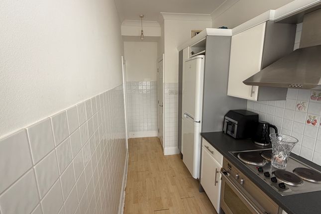 306, Imperial Apartments, Southampton photo 2