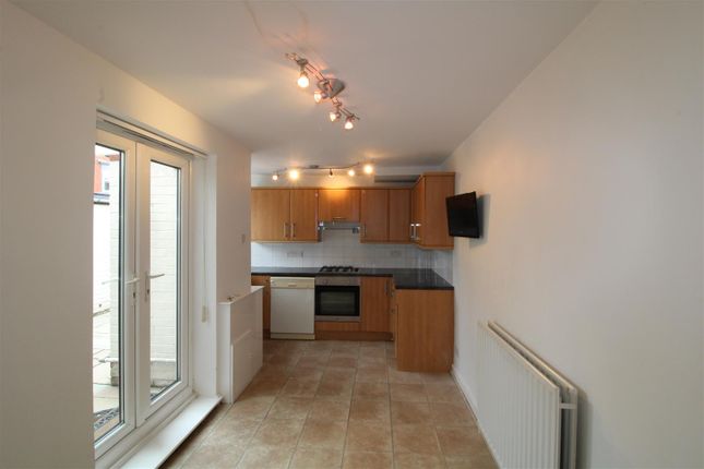 Flat for sale in Second Avenue, Heaton, Newcastle Upon Tyne