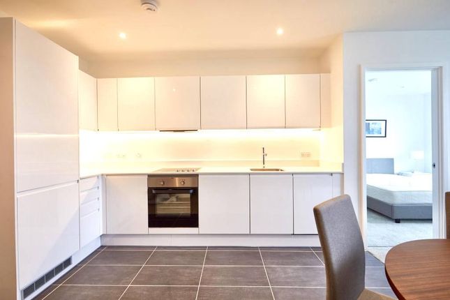 Flat 802, Transmission House, Manchester photo 4
