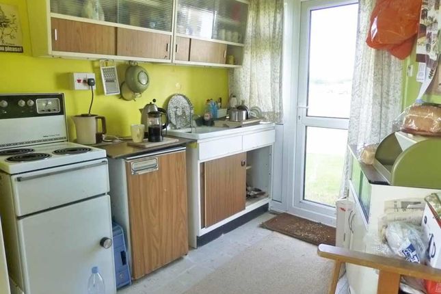 95 Winterton Valley Estate, Edward Road, Great Yarmouth photo 3
