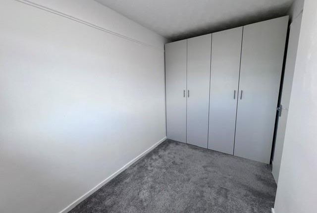 18, Bakewell Road, Nottingham photo 2