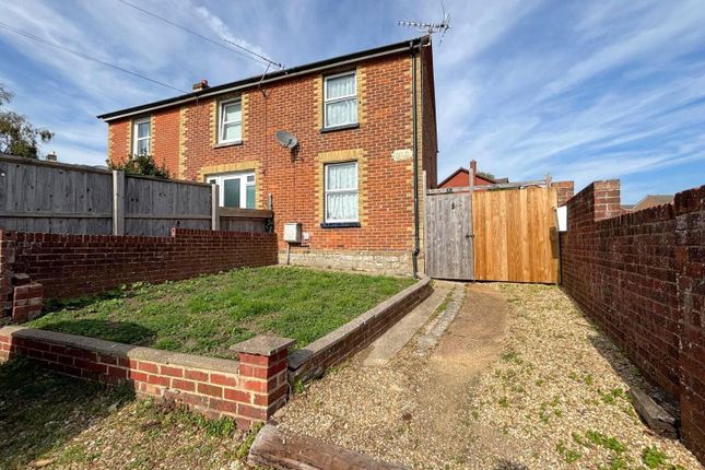 2-bed house on 4, Bettesworth Road, Ryde, £185,000