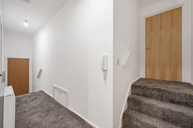 Apt 334, Holden Mill Blackburn Road, Bolton photo 4