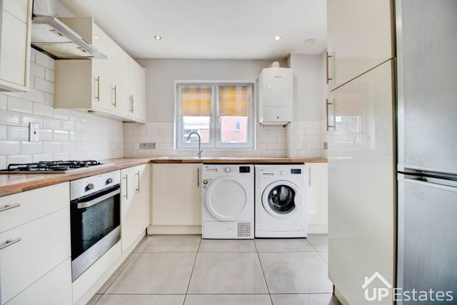 2, Cypress Croft, Coventry photo 4