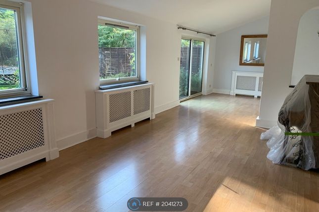 Thumbnail Flat to rent in Shortlands Road, Bromley