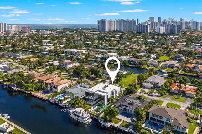 Property for sale in 478 Tamarind Drive, Hallandale Beach, Florida, 33009, United States Of America