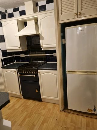182, Glen Albyn Road, London photo 5