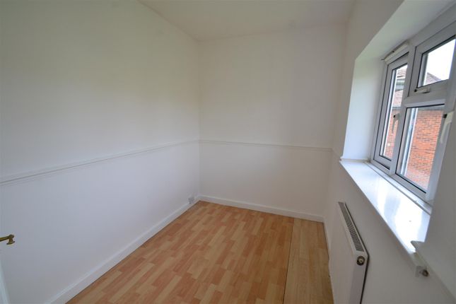 14, Broadway, Leicestershire photo 4