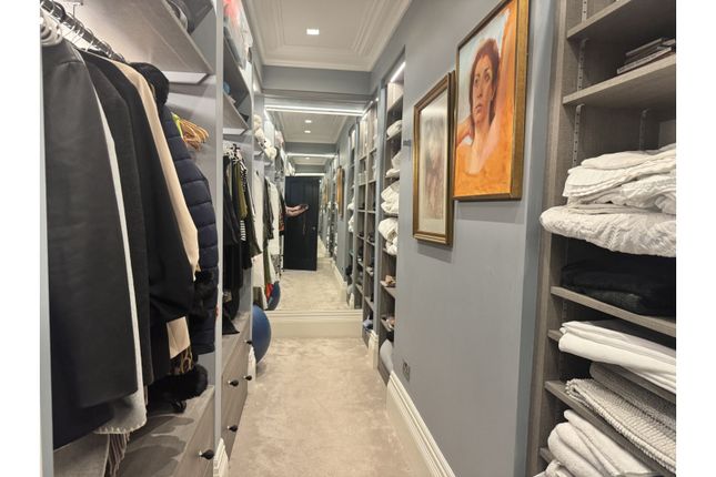 Master Dressing Room