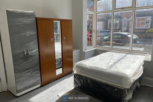 1-bed house on Edwards Road, Birmingham, £225/mo