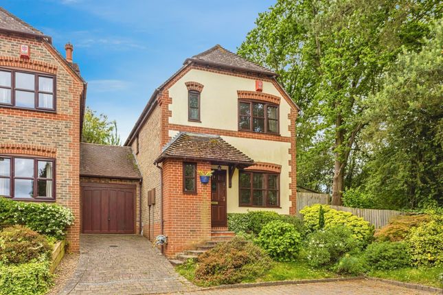 Thumbnail Detached house for sale in Old Barn Court, Haywards Heath