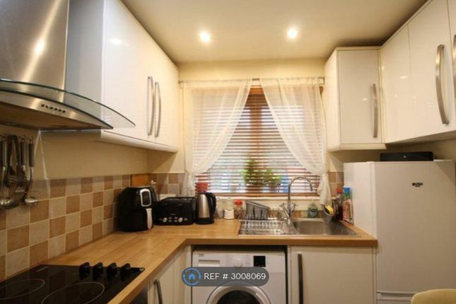 Nevis Crescent, Alloa photo 4