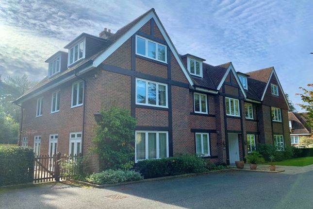 Thumbnail Property for sale in Sandbourne Court, 54-56 West Overcliff Drive, Bournemouth