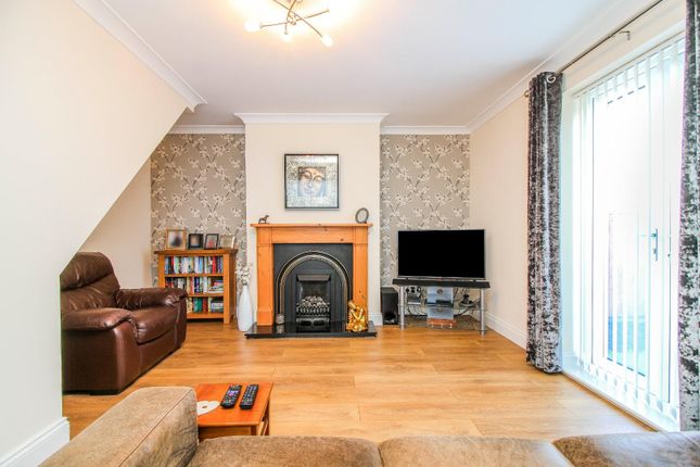 Monkdale Avenue Blyth Ne24 2 Bedroom Semi Detached House For