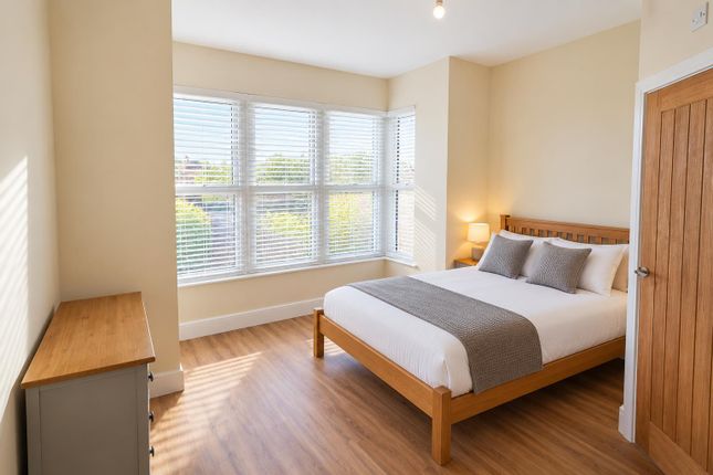 Room 1, 56, Honiton Road, Southend-On-Sea photo 4