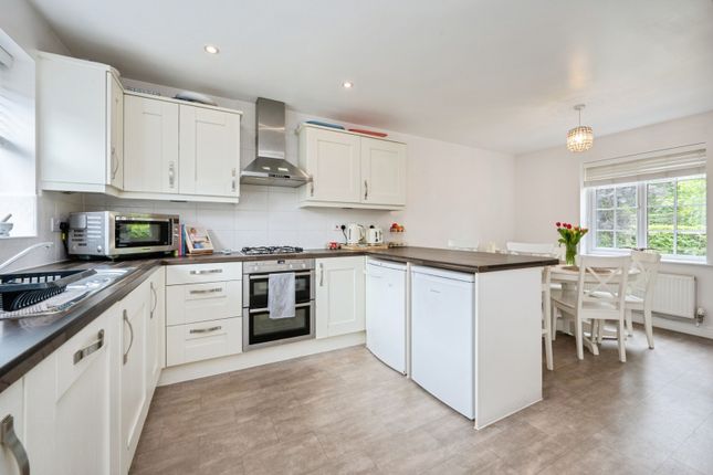 1, Juniper Drive, Bedfordshire photo 4