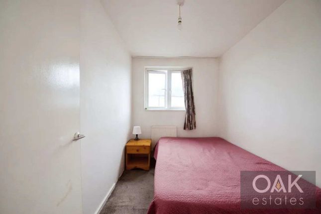 Maisonette for sale in Old Road, Enfield