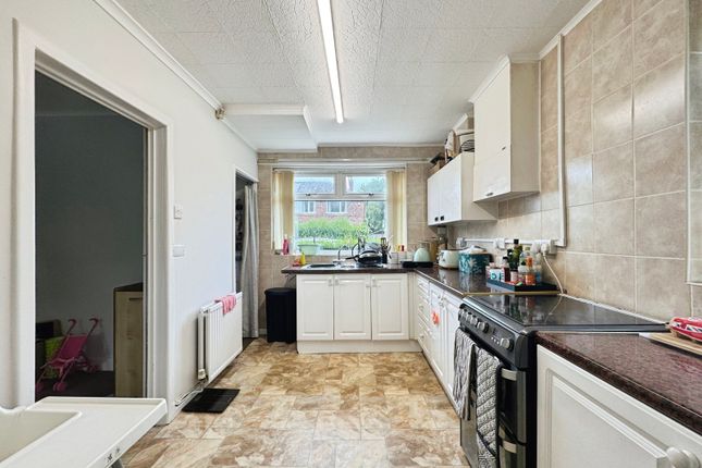 1, Ridsdale Avenue, Greater Manchester photo 3