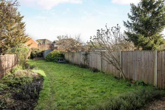 8, Dudley Road, Surrey photo 4