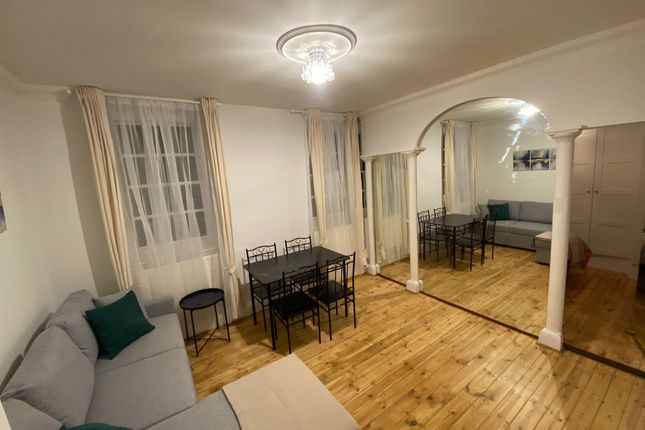 Tothill House, Page Street, London photo 2