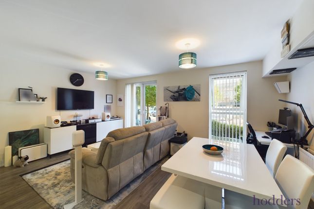 Thumbnail Flat for sale in Hawker Drive, Addlestone, Surrey