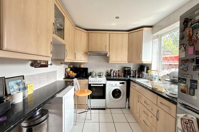 6, Chilham Road, Mottingham photo 5