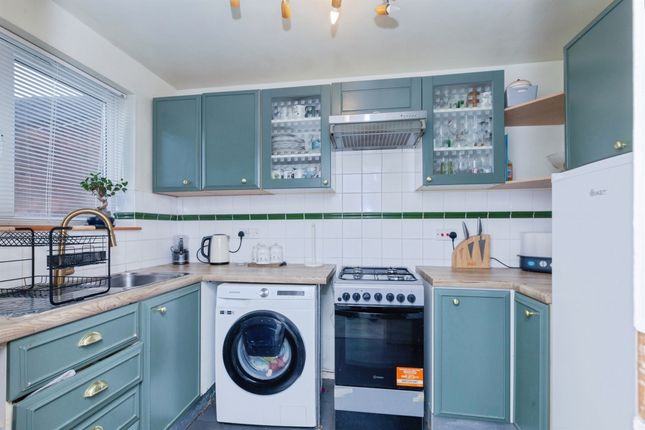 14, Walcote Close, Hinckley photo 4