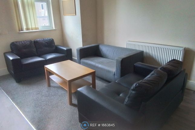Flat to rent in Gedling Grove, Nottingham